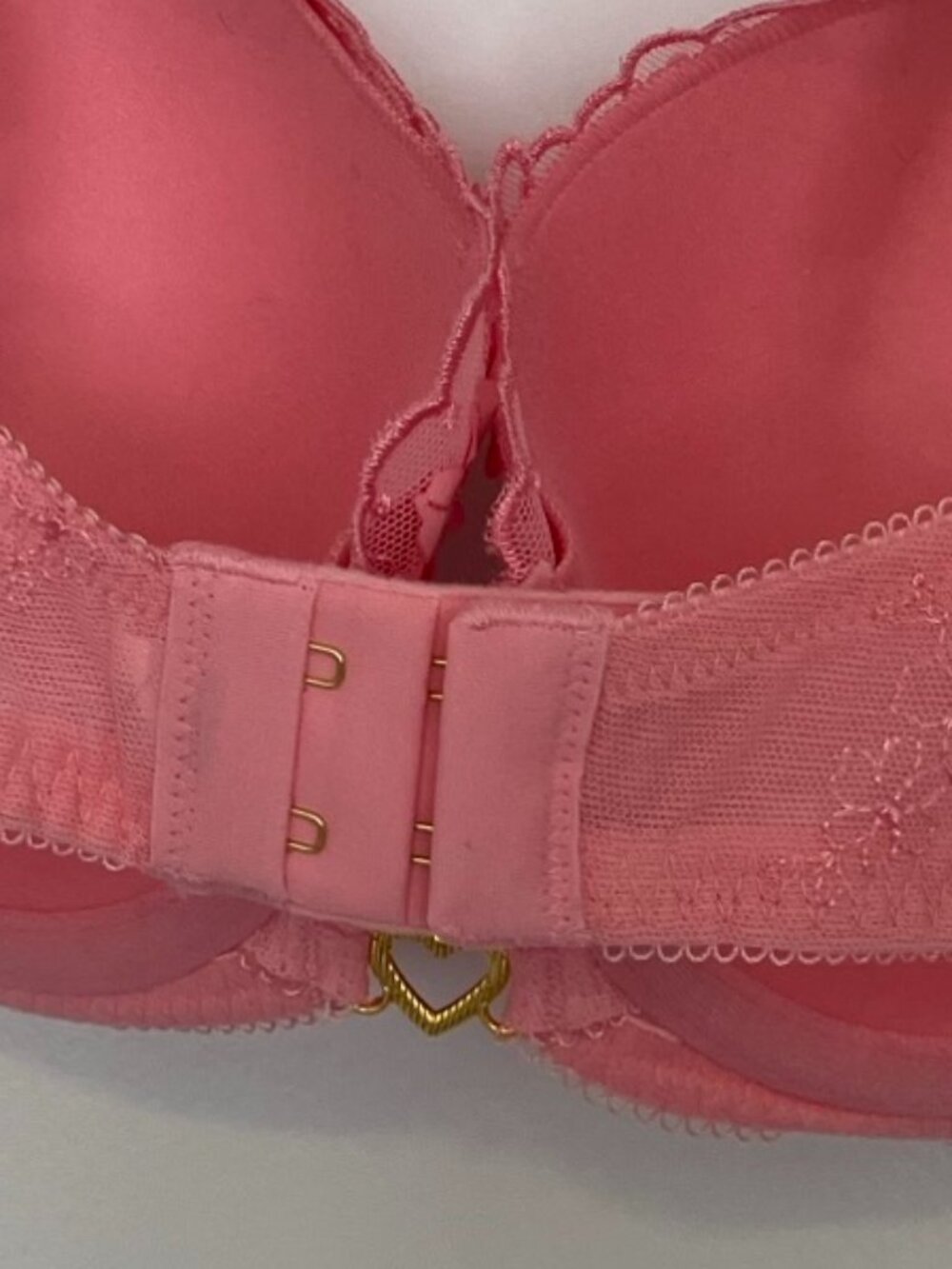 Victoria's Secret Pretty Petals Pink Hope Push-Up Bra 36C (pink) - Picture 4 of 4